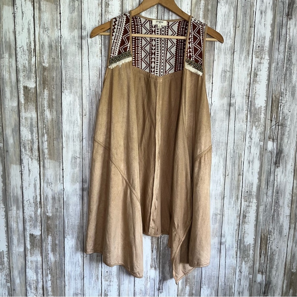 Umgee Suede Vest - Picture 1 of 5